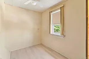 89-52 218th St, Queens Village, NY 11427 - Photo 22