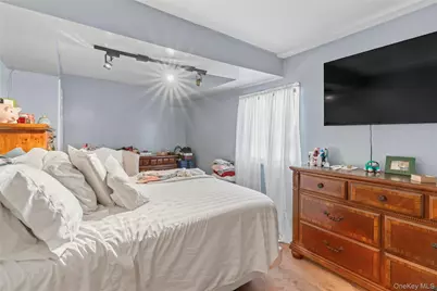 11917 Guy R Brewer Boulevard, Jamaica, NY 11434 - Photo 22