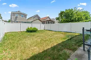 119-17 Guy R Brewer Blvd, Jamaica, NY 11434 - Photo 30