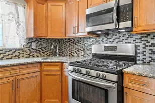 119-17 Guy R Brewer Blvd, Jamaica, NY 11434 - Photo 12