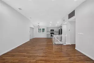 34 Pinetop Dr, Shirley, NY 11967 - Photo 6