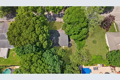 34 Pinetop Drive, Shirley, NY 11967 - Photo 32