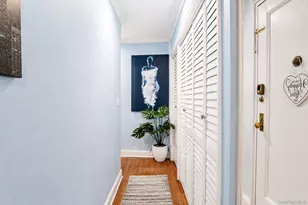30 Grace Ave, Great Neck, NY 11021 - Photo 4