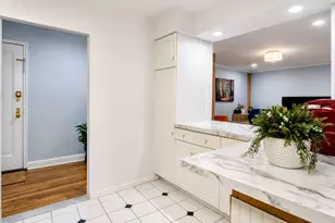 30 Grace Ave, Great Neck, NY 11021 - Photo 6