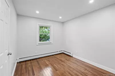 84 Flower Road, Mastic Beach, NY 11951 - Photo 24