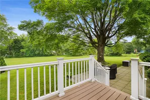 30 Palmer Ln, Thornwood, NY 10594 - Photo 18