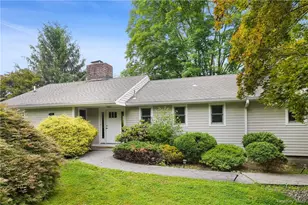 30 Palmer Ln, Thornwood, NY 10594 - Photo 2