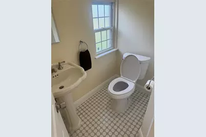 27 Keogh Lane, New Rochelle, NY 10805 - Photo 6