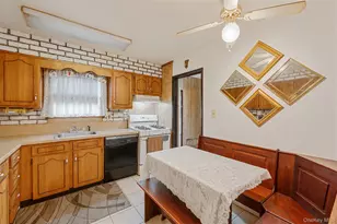 119 Chanel Dr E, Shirley, NY 11967 - Photo 12