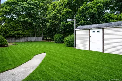 119 Chanel Drive E, Shirley, NY 11967 - Photo 38