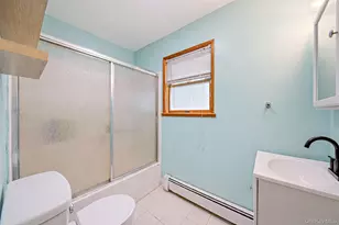 650 College Rd, Farmingville, NY 11738 - Photo 14