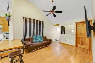 650 College Rd, Farmingville, NY 11738 - Photo 4