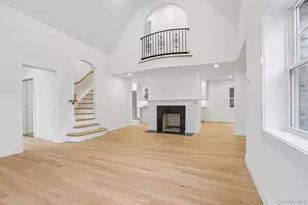 65 Overlook Dr, Valhalla, NY 10595 - Photo 8