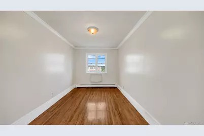 4392 Carpenter Apt #2 Avenue, Bronx, NY 10466 - Photo 10