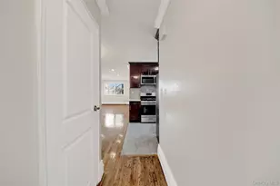 4392 Carpenter Ave, Bronx, NY 10466 - Photo 12
