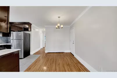 4392 Carpenter Apt #2 Avenue, Bronx, NY 10466 - Photo 2