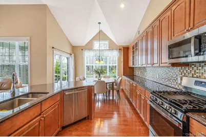 11 Ovation Place, Eastport, NY 11941 - Photo 6
