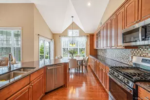 11 Ovation Pl, Eastport, NY 11941 - Photo 6