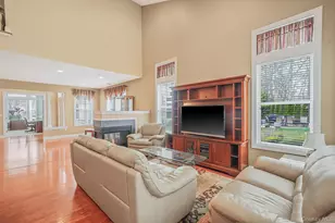 11 Ovation Pl, Eastport, NY 11941 - Photo 10
