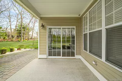 11 Ovation Place, Eastport, NY 11941 - Photo 4