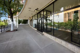 2630 Kingsbridge Terrace, Bronx, NY 10463 - Photo 18