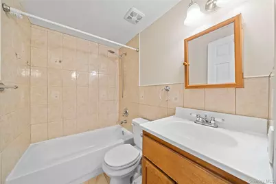 195 Beach 60th Street, Arverne, NY 11692 - Photo 24