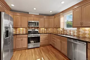 65 Eiler Ln, Irvington, NY 10533 - Photo 10