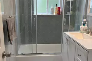 277 Graff Ave, Bronx, NY 10465 - Photo 24