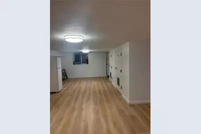277 Graff Avenue, Bronx, NY 10465 - Photo 20
