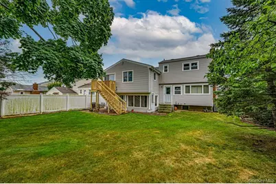 1387 Liberty Avenue, North Bellmore, NY 11710 - Photo 20