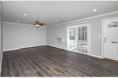65 Friendly Court #L091, Babylon, NY 11704 - Photo 4