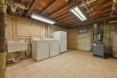 210 Madison Street, Franklin Square, NY 11010 - Photo 20