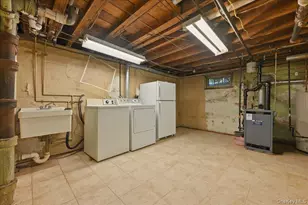 210 Madison St, Franklin Square, NY 11010 - Photo 20