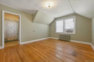 210 Madison St, Franklin Square, NY 11010 - Photo 12
