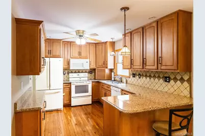17 Dorett Drive, Wappingers Falls, NY 12590 - Photo 4