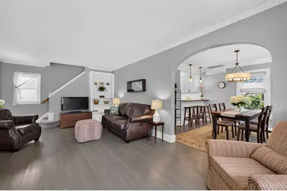 55 Pershing Avenue, Locust Valley, NY 11560 - Photo 2