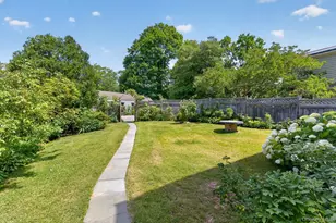 55 Pershing Ave, Locust Valley, NY 11560 - Photo 22