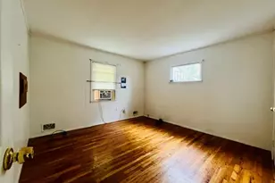 18 Plymouth Rd, Massapequa, NY 11758 - Photo 6