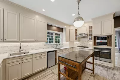 281 Phillips Hill Road, New City, NY 10956 - Photo 12