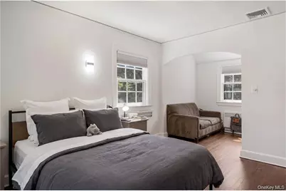 224 Mamaroneck Road, Scarsdale, NY 10583 - Photo 16