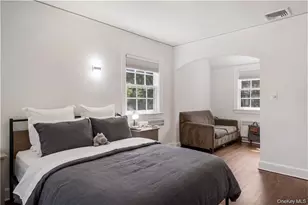 224 Mamaroneck Rd, Scarsdale, NY 10583 - Photo 16