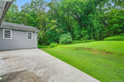 142 Westchester Avenue, Buchanan, NY 10511 - Photo 34