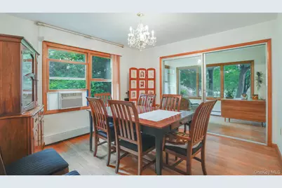 142 Westchester Avenue, Buchanan, NY 10511 - Photo 14