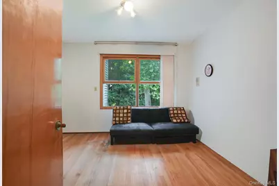 142 Westchester Avenue, Buchanan, NY 10511 - Photo 16