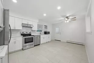 [Address not provided], Lindenhurst, NY 11757 - Photo 2