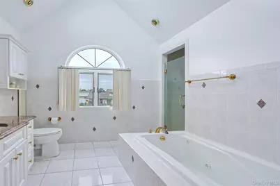 79 Constellation Road, Levittown, NY 11756 - Photo 18