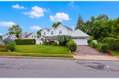79 Constellation Road, Levittown, NY 11756 - Photo 28