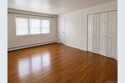 2453 D Union Boulevard #4A, Islip, NY 11751 - Photo 12