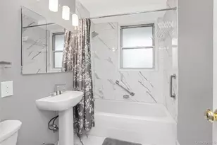 3333 Henry Hudson Pkwy, Bronx, NY 10463 - Photo 12