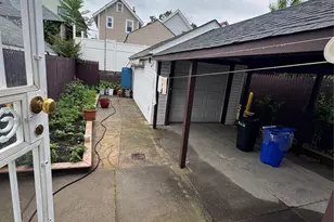 114-33 121st St, Ozone Park, NY 11420 - Photo 4